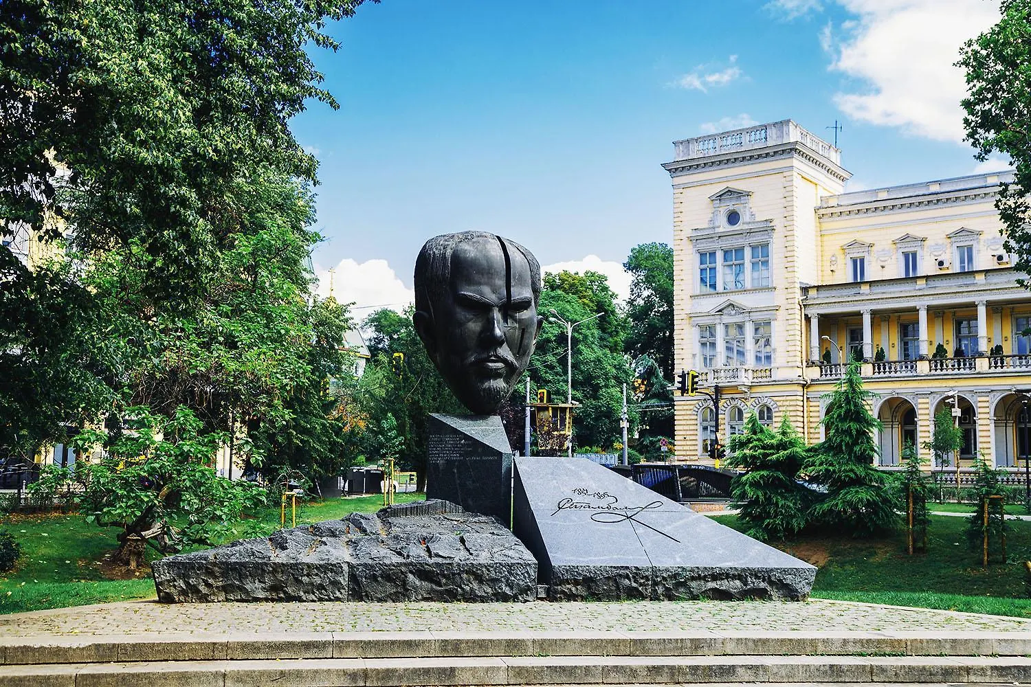 2Bd Citrus Apartment, Aristocratic Sofia Living By Flat Mаnager Apartment